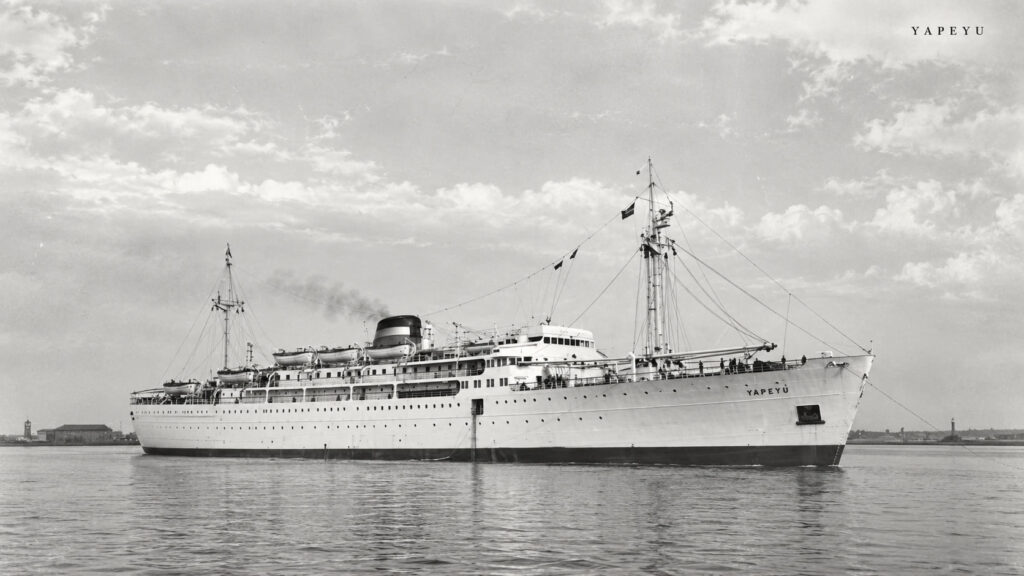 Barco Alberto Dodero / Yapeyú / Petrola 26